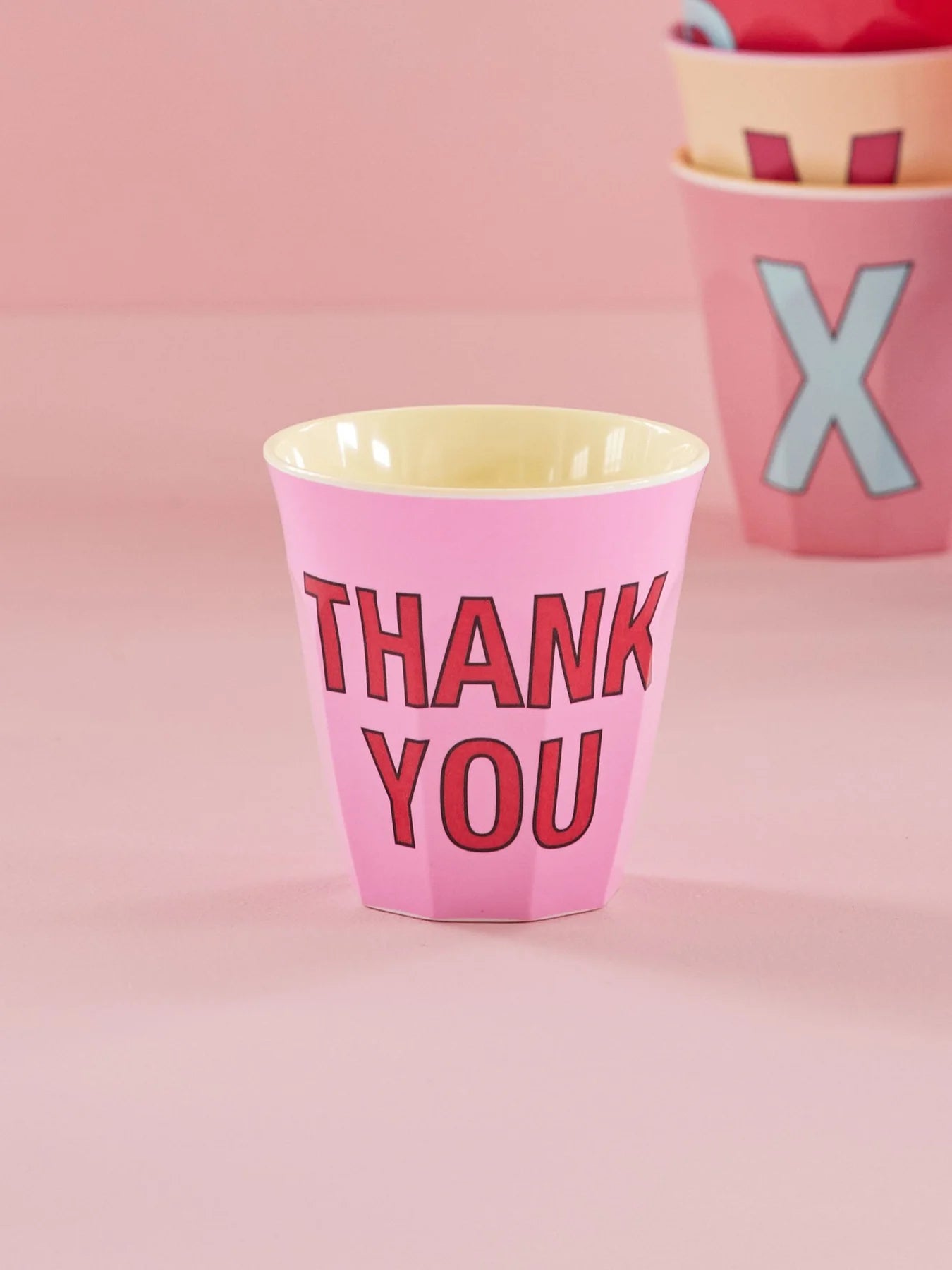 Mugg mellan Rosa Thank You