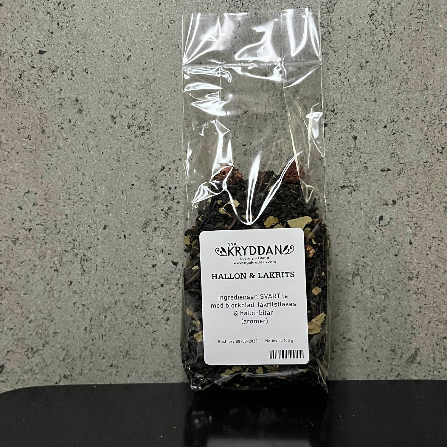 Hallon & Lakrits